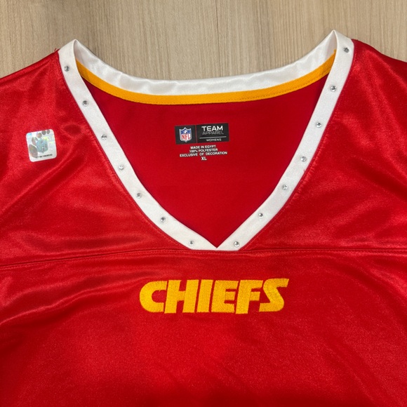 Women’s XL NFL Kansas City Chiefs Jersey rhinestone collar with Lace Up V Neck - Picture 2 of 7